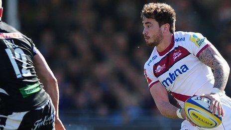 Danny Cipriani on the attack for Sale against Exeter