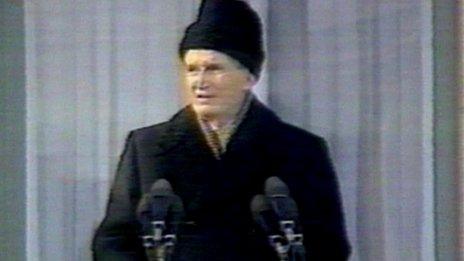 Ceausescu giving his last speech