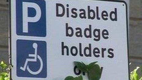 Disabled parking sign