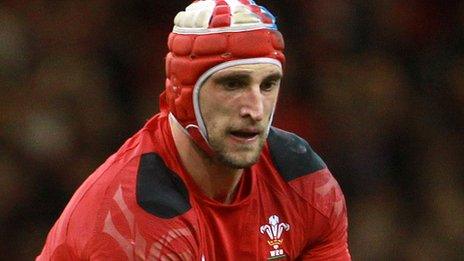 Luke Charteris