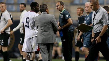 Republic manager Martin O'Neill is greeted by Costa Rica manager Jorge Luis Pinto