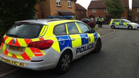 Police in Selkirk Street, Chaddesden