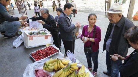 Food being sold at a market in in Urumqi, Xinjiang (May 2014)