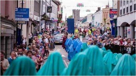 Gŵyl cyhoeddi Eisteddfod Sir Gaerfyrddin 2014