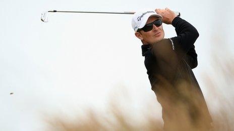 Justin Rose in action