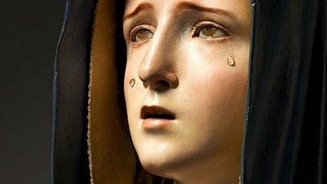 Mater Dolorosa by Pedro de Mena (detail)