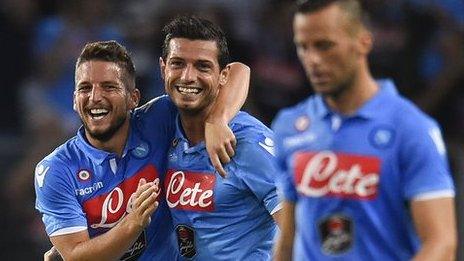 Blerim Dzemaili (right) and Dries Mertens