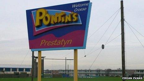 Pontins sign