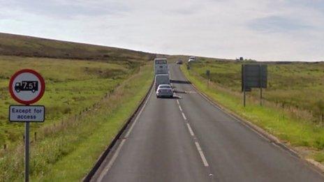 Elton Road, leading to the Grane Road