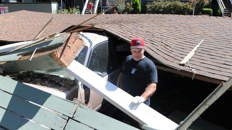 Earthquake damage in downtown Napa (24 August 2014)