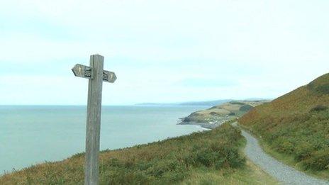 The coastal path near Borth