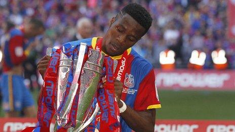 Wilfried Zaha with play-off trophy