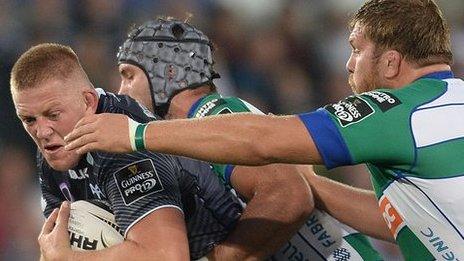 Lloyd Peers takes on Treviso