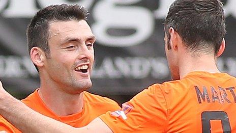 Eoin Bradley scored two of Glenavon's goals in the win at Institute