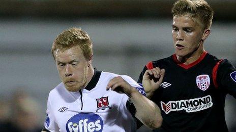 Dundalk’s Daryl Horgan and Joshua Tracey of Derry City