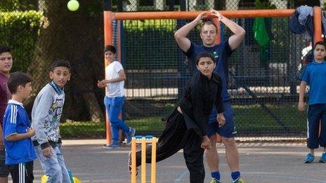 Pop-up cricket session in Grangetown