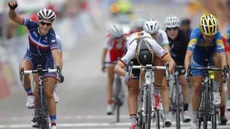 Pauline Ferrand Prevot (left) wins road race world title from Lisa Brennauer of Germany (centre) and Sweden's Emma Johansson (right)