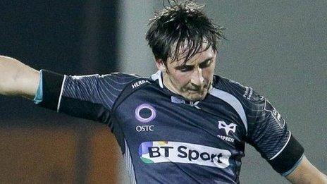 Sam Davies kicks the winning penalty for Ospreys