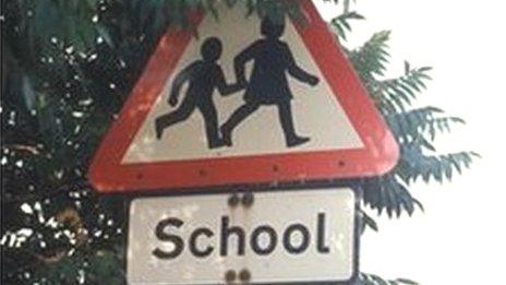 School traffic sign