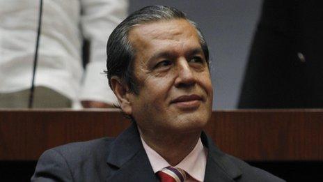 Rogelio Ortega gestures after arriving at the City Congress in Chilpancingo, in the southern Mexican state of Guerrero, October 26, 2014.