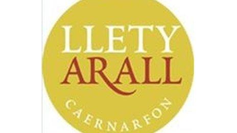 llety arall