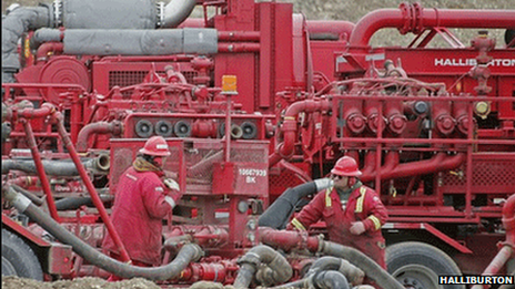 Halliburton oil workers