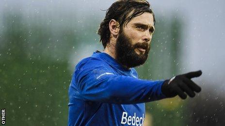 Gary Hamilton is free to play for Glenavon against Dungannon Swifts