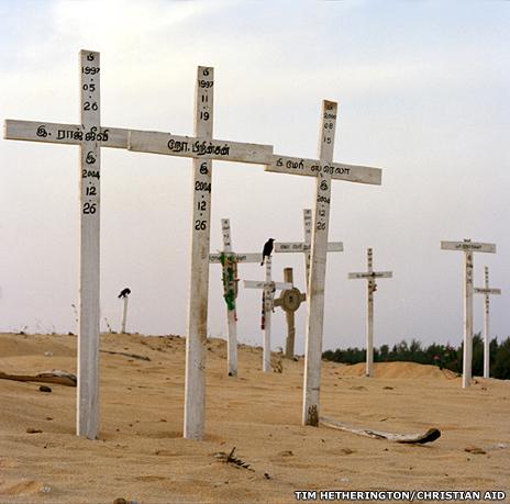 Tim Hetherington 2005 photo - India/Sri Lanka