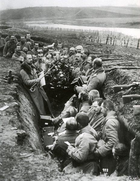 German soldiers singing seasonal songs