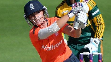 England batter Lauren Winfield