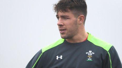 Rhys Webb, Wales