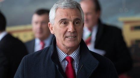 Gareth Davies