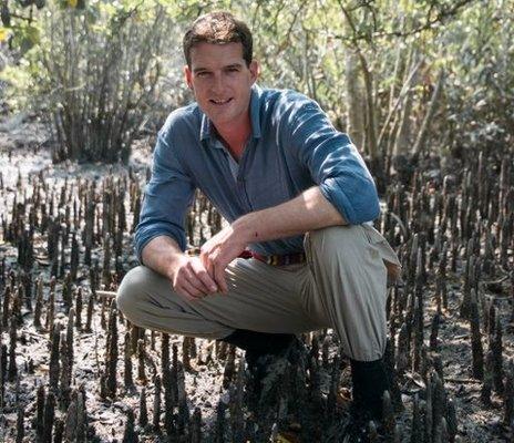 Dan Snow