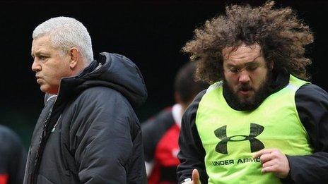 Warren Gatland and Adam Jones in 2012