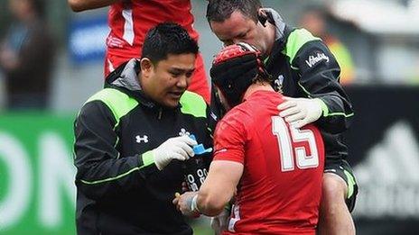 Leigh Halfpenny receives treatment