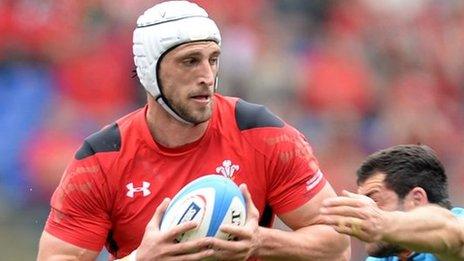 Luke Charteris