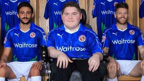 Reading's Jem Karacan and Jamie Mackie with Ryan Duval wearing the one-off kit that he designed