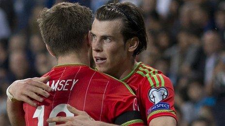 Aaron Ramsey a Gareth Bale