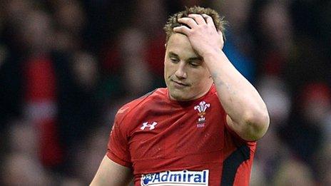 Wales centre Jonathan Davies