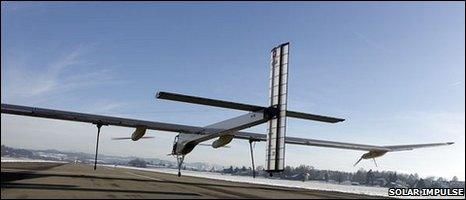 Solar Impulse plane leaves ground