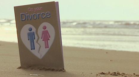 Divorce card on beach