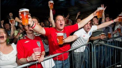 England fans in London finally got a chance to cheer