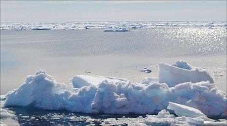 Iceberg and open water (Image: Richard Hollingham/SAMS)