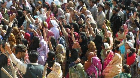 Mourners at the funeral of Shahbaz Bhatti