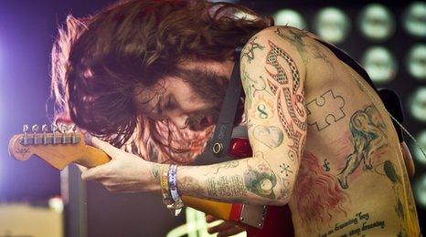 Simon Neil from Biffy Clyro