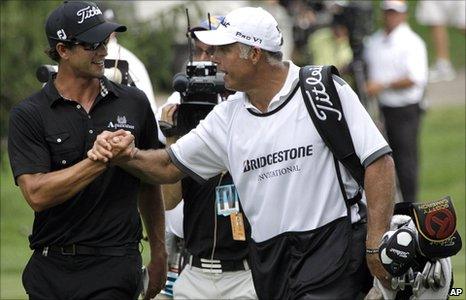 Adam Scott with caddie Steve Williams (right)