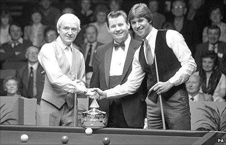 Len Ganley pictured between David Taylor and Tony Knowles before the 1982 International Open final