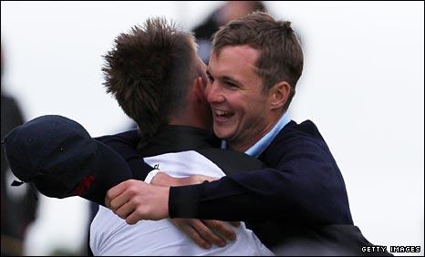 Michael Stewart (right) celebrates