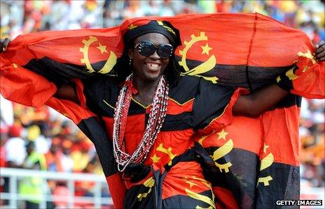 An Angola fan