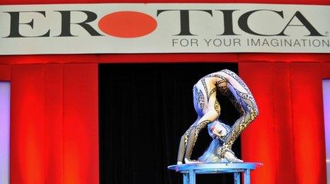 Erotica show